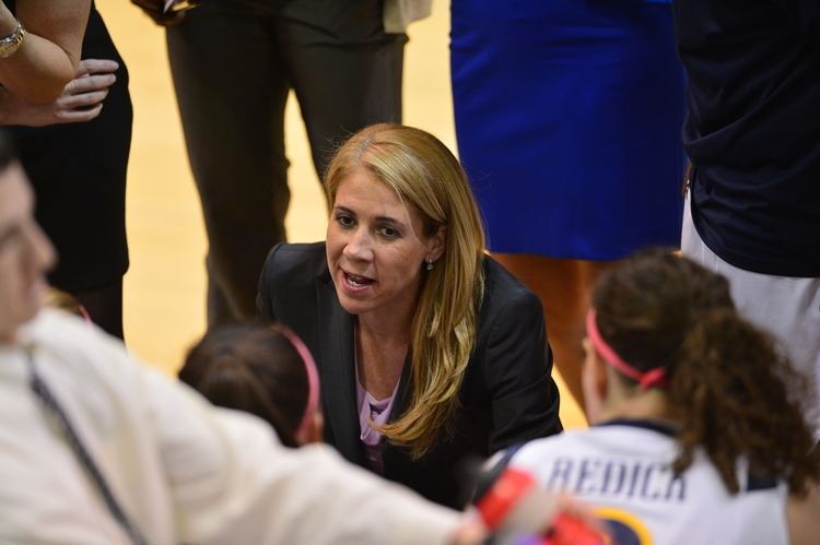 Denise Dillon Drexel Two Wins From WNIT Title CBS Philly