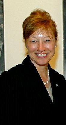 Denise Trauth httpsuploadwikimediaorgwikipediacommonsthu