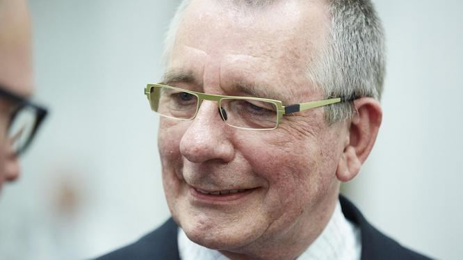 Dennis de Jong Dennis de Jong 39De Tourkaravaan heeft maar even pech