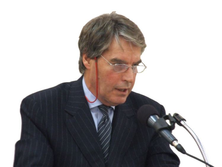 Dennis Edney uploadwikimediaorgwikipediacommonscc6Dennis