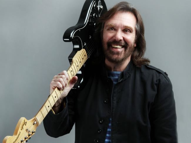 Dennis Locorriere Dennis Locorriere brings back a little Dr Hook and new material for