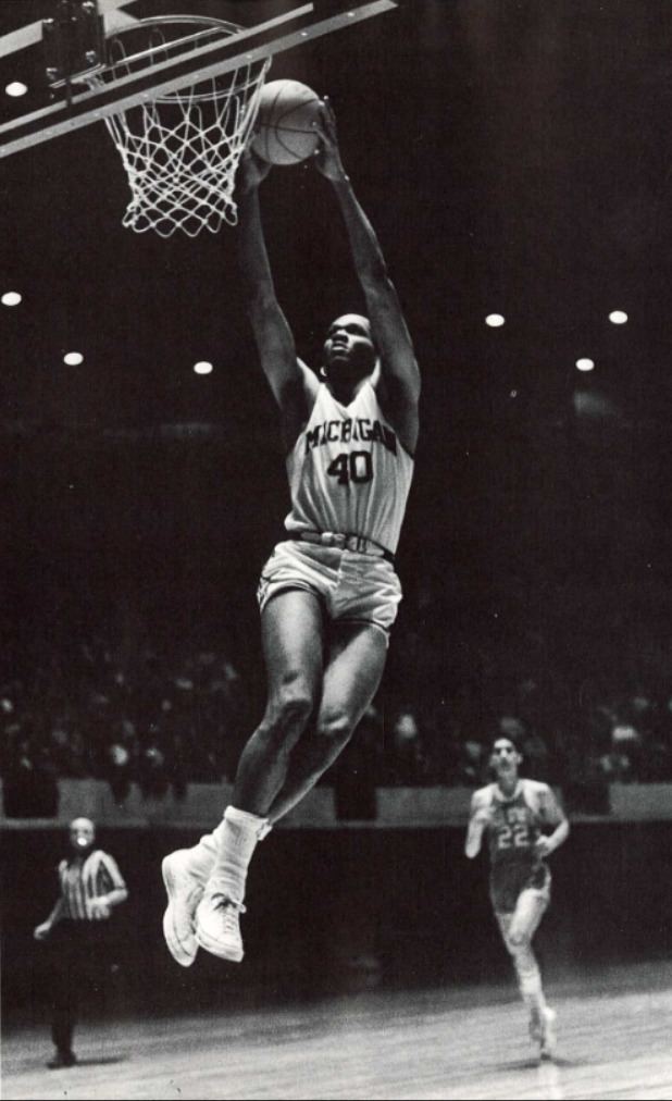 Dennis Stewart (basketball)