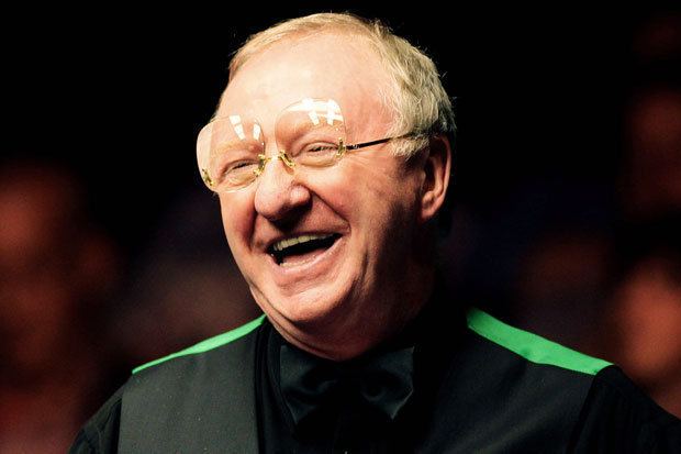 Dennis Taylor Snooker Neil Robertson pots telly jokers Dennis Taylor