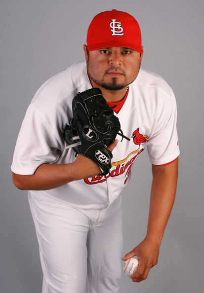 Dennys Reyes Dennys Reyes Pictures St Louis Cardinals Photo Day Zimbio