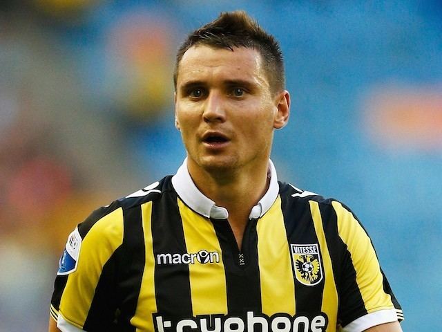 Denys Oliynyk Result Denys Oliynyk strike earns 10man Vitesse point