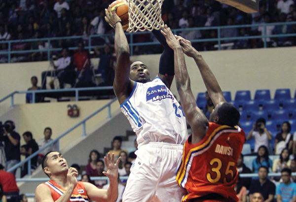 Denzel Bowles NLEX eyes Bowles to replace Thornton Sports News The
