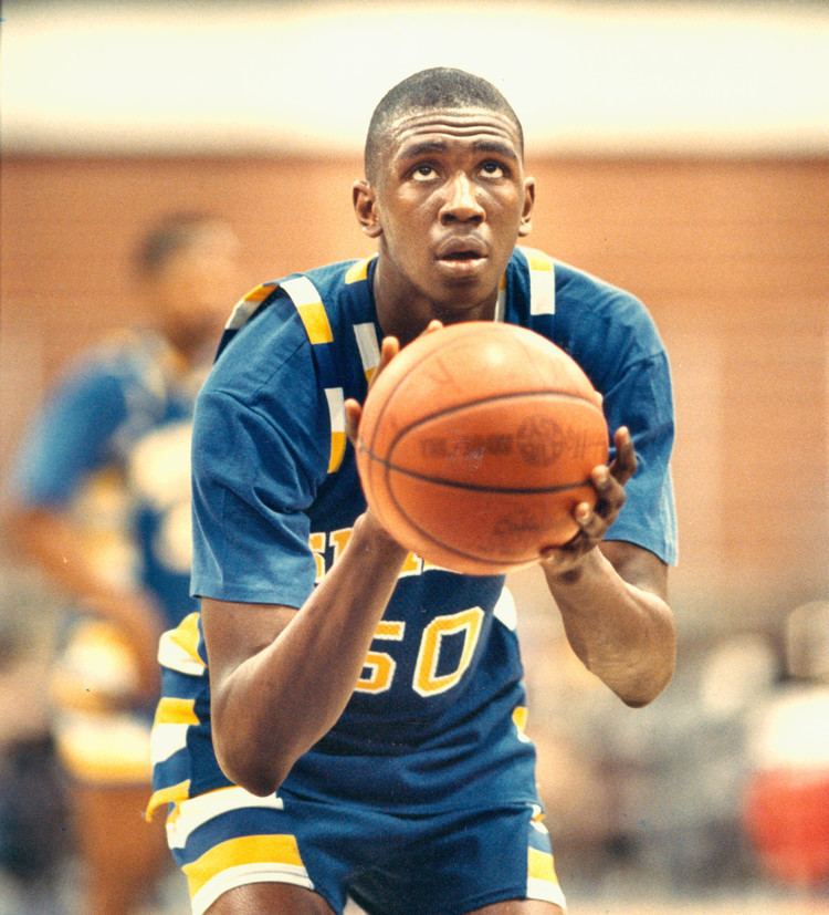 Deon Thomas 1989 Mr Basketball of Illinois Simeon39s Deon Thomas He