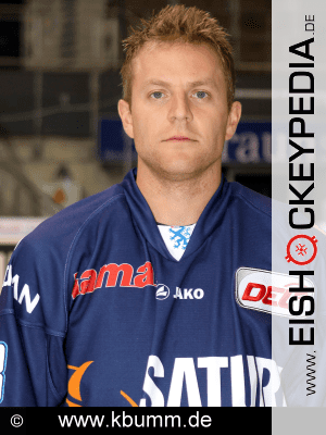 Derek Hahn wwweishockeypediadeimagesaa5SpielerDerekHa