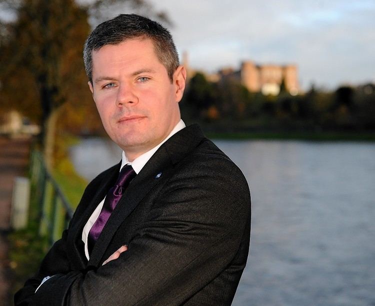 Derek Mackay Transport Minister to test Scottish road conditions By