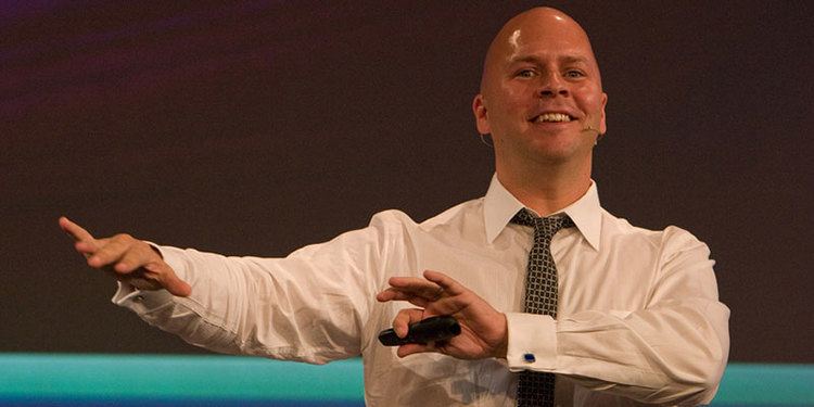 Derek Sivers CD Baby Founder Derek Sivers shows why money should be the last