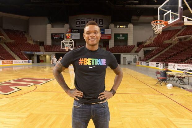 Derrick Gordon Derrick Gordon first Openly Gay D1 Basketball Player One Equal World