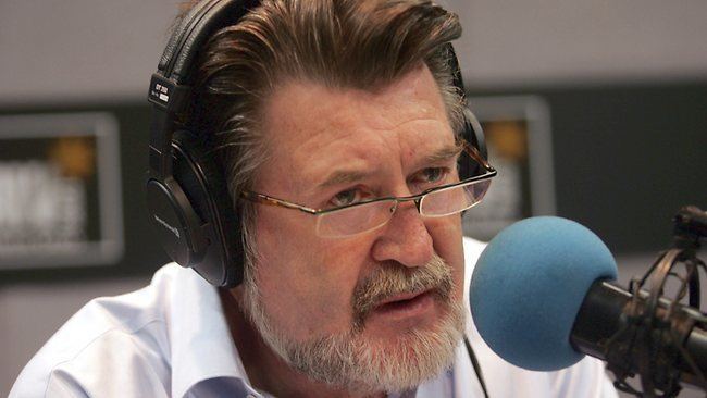 Derryn Hinch The real story behind the sacking of Derryn Hinch Herald Sun