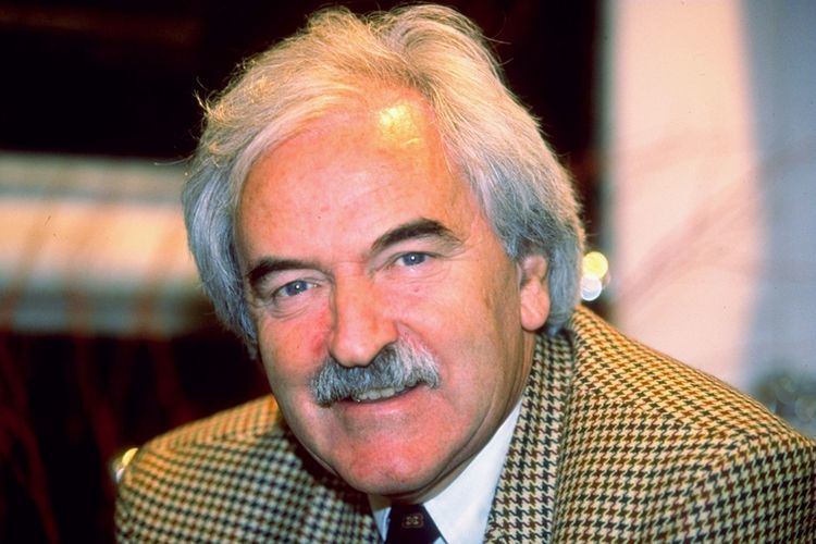 Des Lynam Des Lynam interview From insurance to the World Cup the