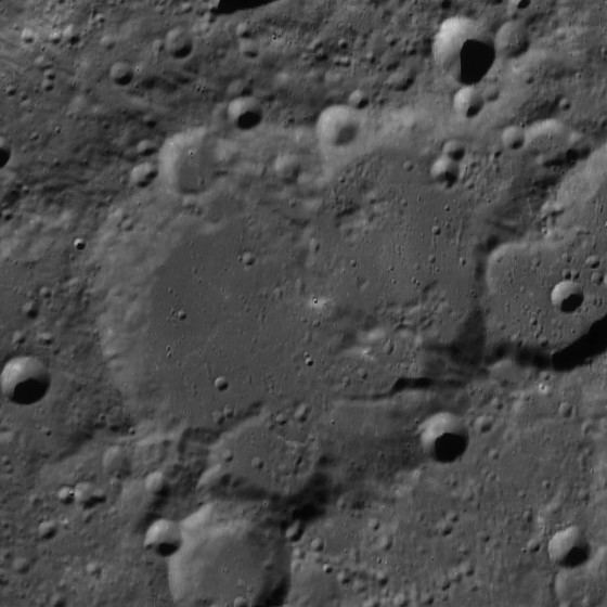 Desargues (crater)