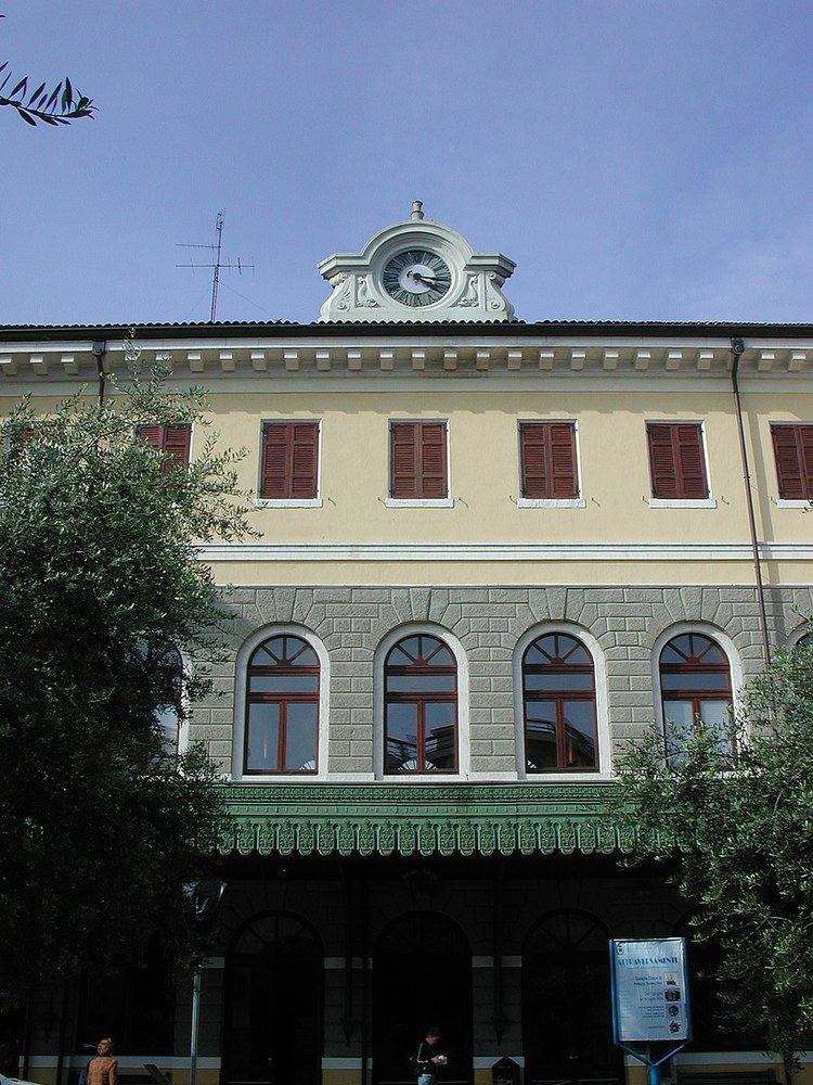 Desenzano del Garda-Sirmione railway station