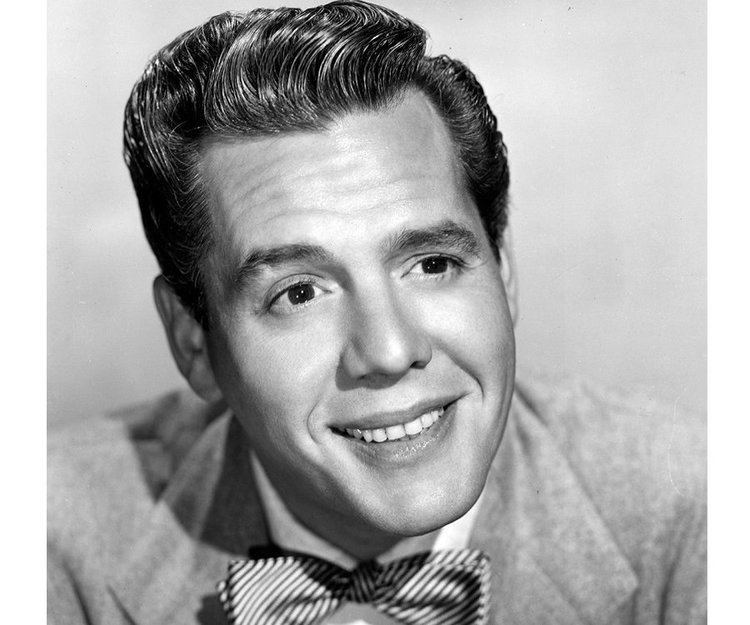 Desi Arnaz Desi Arnaz Biography Childhood Life Achievements Timeline