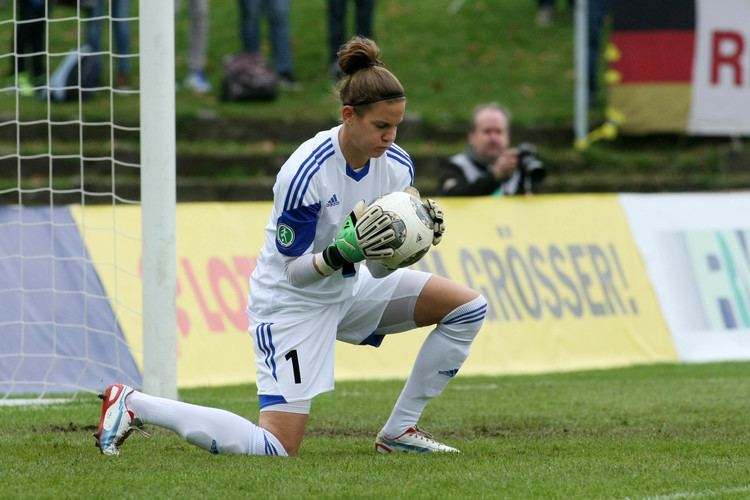 Desiree Schumann 1 FFC Frankfurt Auch Desire Schumann verlngert