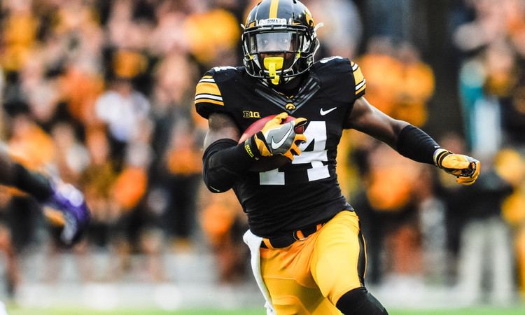 Desmond King (American football) Are NFL teams projecting Iowas Desmond King as a safety The