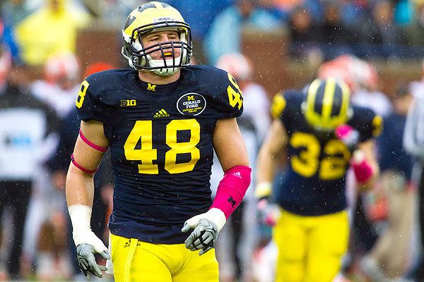 Desmond Morgan Wolverines Desmond Morgan Out with Arm Injury NCAA FB