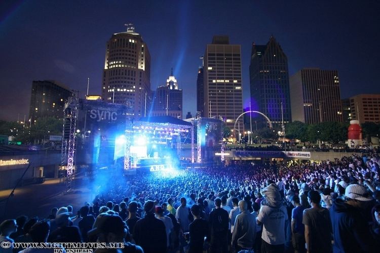 Detroit Electronic Music Festival httpssmediacacheak0pinimgcomoriginals69