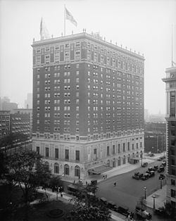 Detroit Statler Hotel httpsuploadwikimediaorgwikipediacommonsthu
