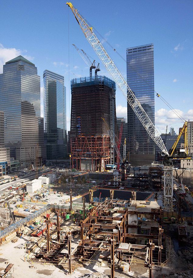 Deutsche Bank Building Deutsche Bank tower damaged on 911 is finally dismantled Daily