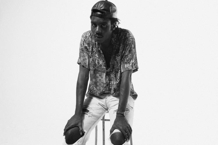 Dev Hynes Dev Hynes releases new Blood Orange song Do You See My