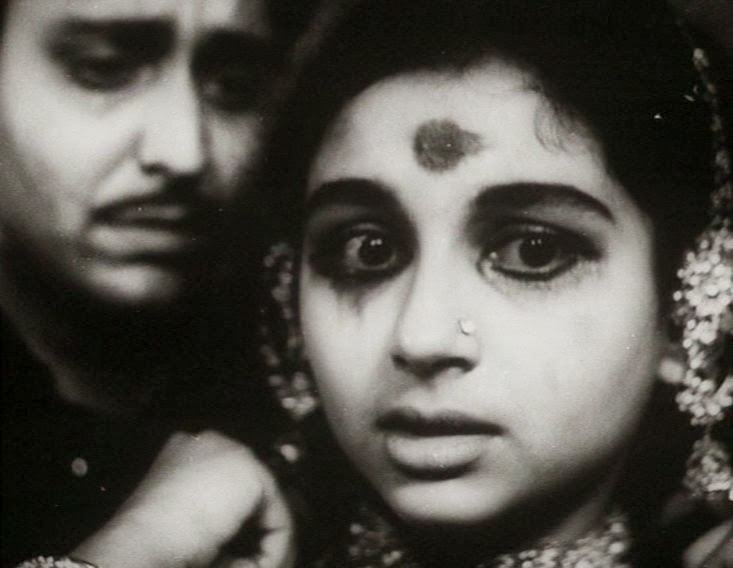 Devi (1960 film) The Film Sufi Devi Satyajit Ray 1960