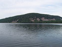Devil's Lake (Wisconsin) httpsuploadwikimediaorgwikipediacommonsthu