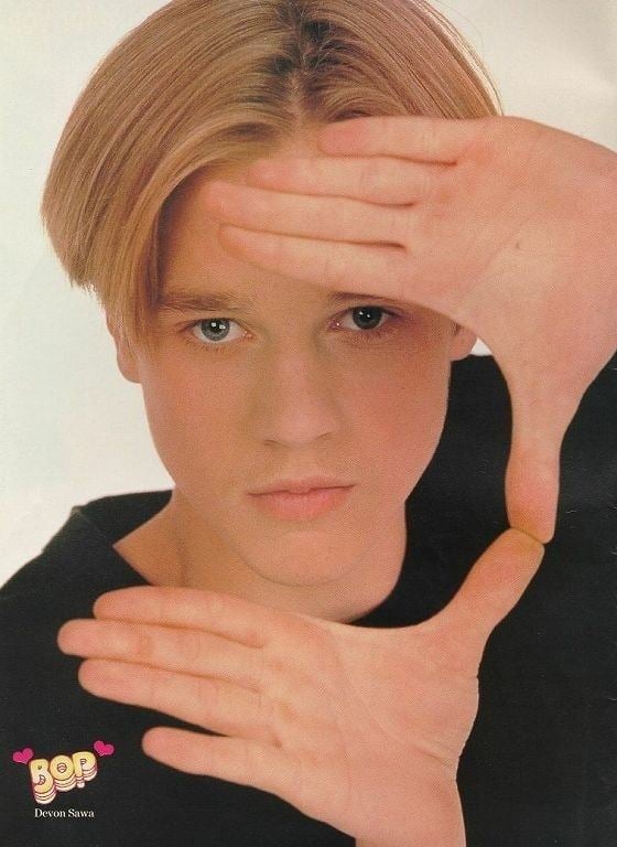 Devon Sawa - Wikipedia