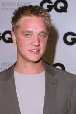 Devon Sawa Devon Sawa Biography