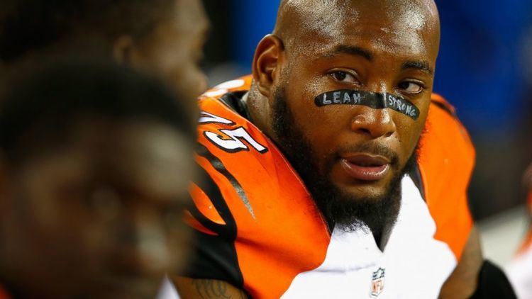 Devon Still The Emotional Gesture That Brought Tears to Devon Still39s