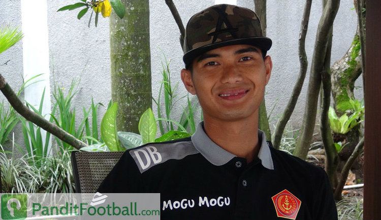 Dhika Bayangkara Dhika Bayangkara Antara Militer dan Sepakbola Pandit Football