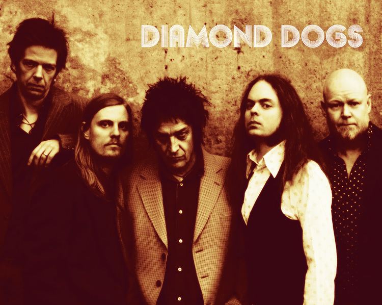 Diamond Dogs (band) wwwrockngrowlcomwpcontentuploads201506Diam