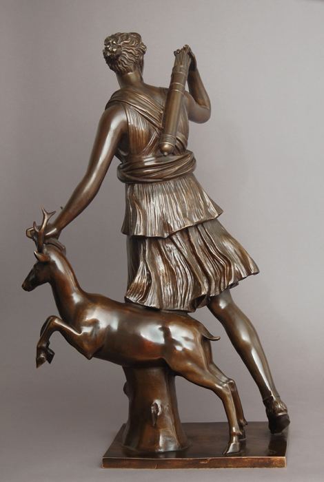 Diana of Versailles An exquisite Barbedienne foundry bronze casting of Diana of Versailles