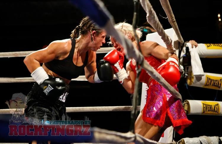 Diana Prazak Get with the strength Mischas Boxing Central