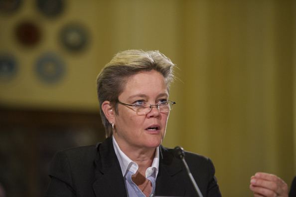 Diana Rubens Diana Rubens Pictures House Holds Hearing on VA Scandal