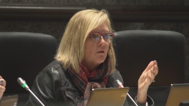 Diane Deans Is Ottawas LRT project delayed City councillor wants to know