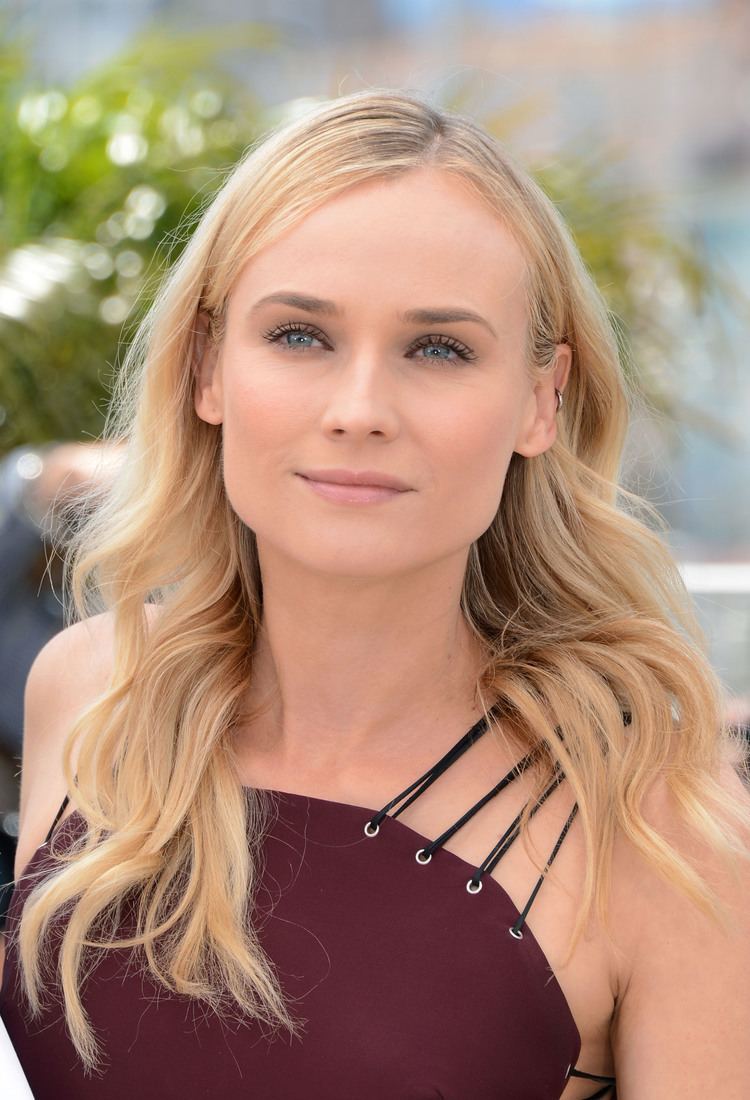 Diane Kruger Diane Kruger wore a Versus dress for the jury photocall in