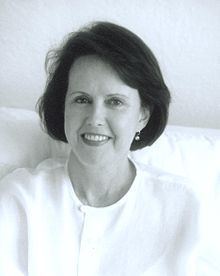 Diane Stanley httpsuploadwikimediaorgwikipediacommonsthu