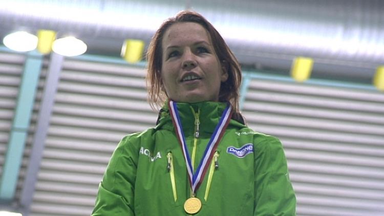 Diane Valkenburg VIDEO Diane Valkenburg overcomes Ireen Wst to win 3000m