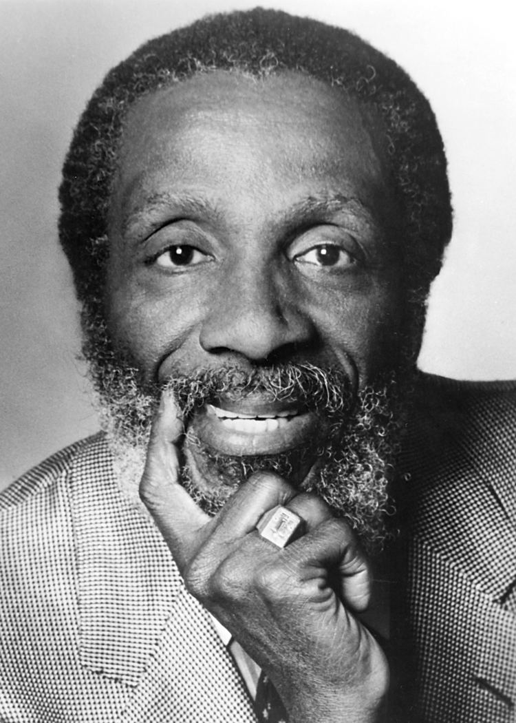 Dick Gregory newsandfeaturesuncgeduwpcontentuploads20121