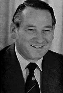 Dick Healey httpsuploadwikimediaorgwikipediaenthumb3
