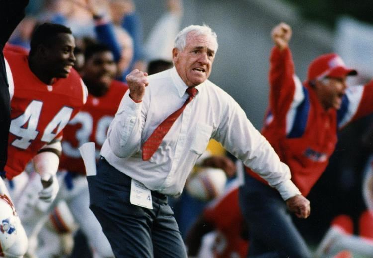 Dick MacPherson Former Patriots coach Dick MacPherson dies at 86