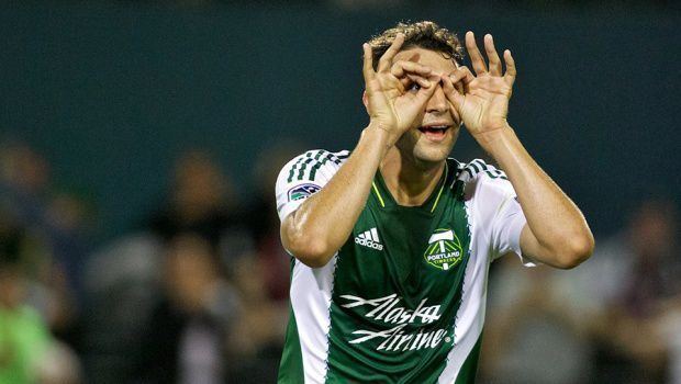 Diego Valeri bd9813343ae1a667a4861960b0878984383596c85605bfc6a3e33ab1e3d39b46large