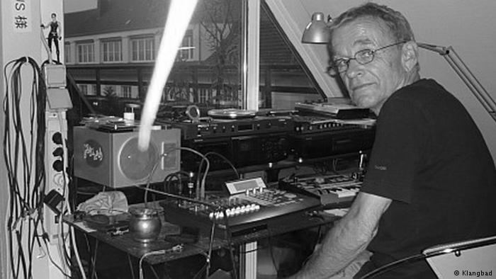Dieter Moebius Electronic music legend Dieter Moebius dies Music DW