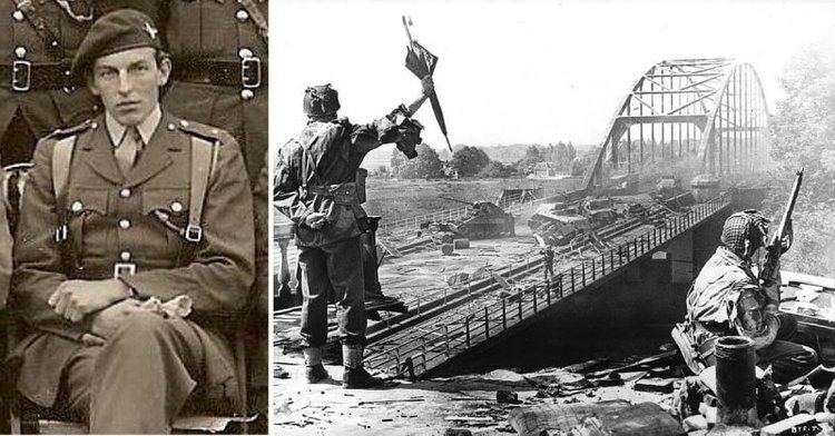 Digby Tatham-Warter This British Major Brought An Umbrella To Arnhem Bridge