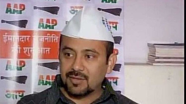 Dilip Pandey Dilip Pandey alleges Delhi Police bus tried to run him over YouTube