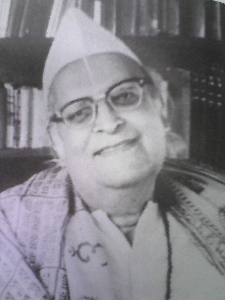 Dilipkumar Roy Rare Photographs of Dilip Kumar Roy Overman Foundation