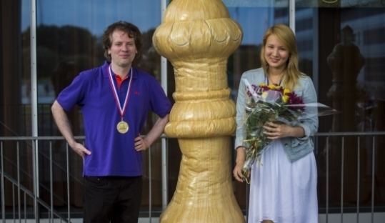 Dimitri Reinderman Dimitri Reinderman and Lisa Schut are Dutch Chess Champions Chessdom